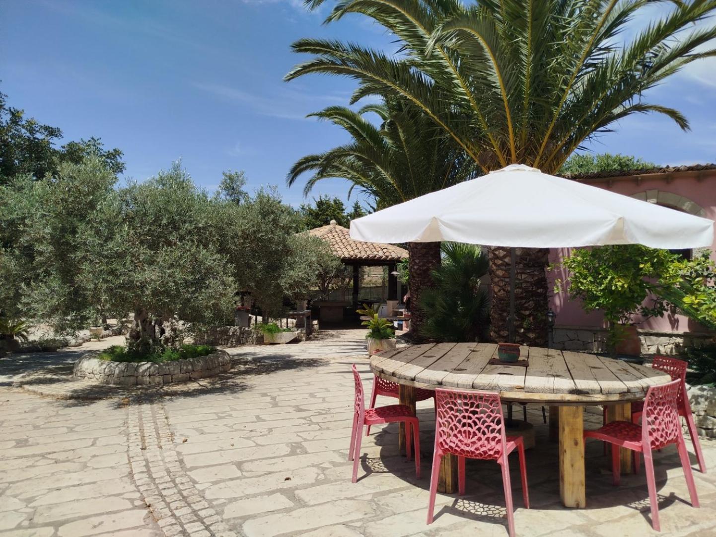 Villa Virginia Ragusa Eksteriør bilde